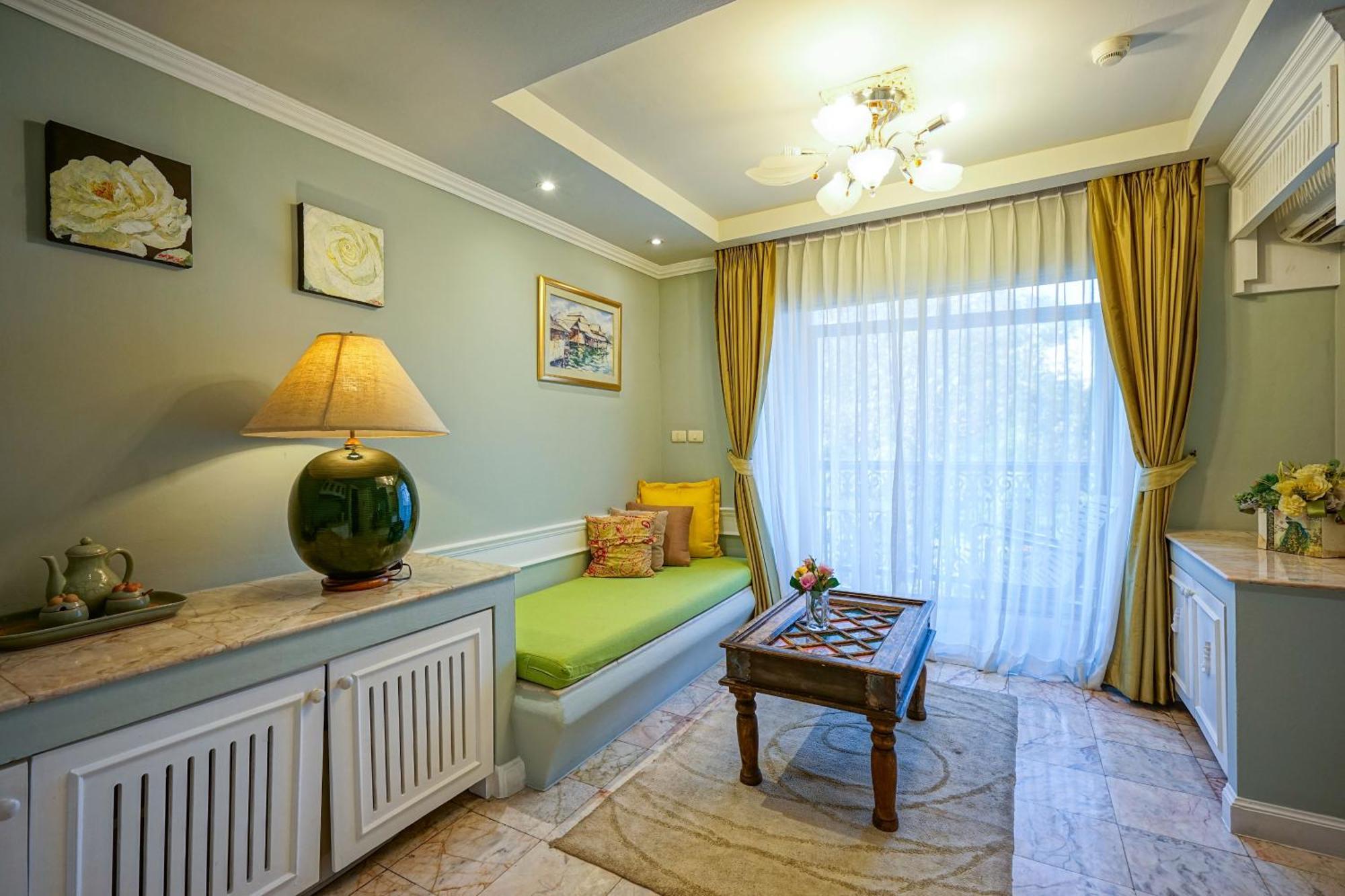 At Pingnakorn Nimman Hotel Chiang Mai Esterno foto