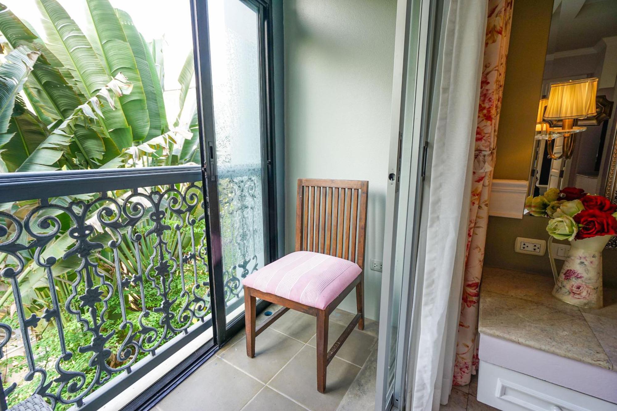 At Pingnakorn Nimman Hotel Chiang Mai Esterno foto